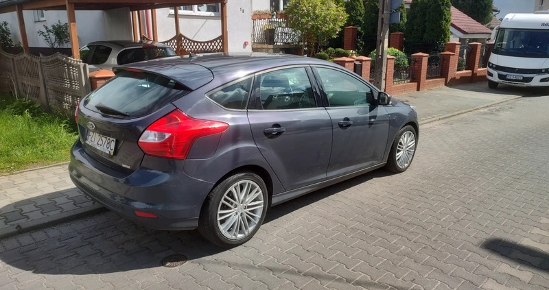 Ford Focus cena 27500 przebieg: 238700, rok produkcji 2012 z Sulechów małe 137